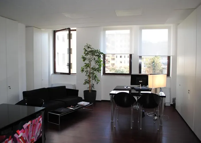 10 Keys Hotel Mediolan