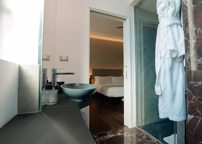 Hotel 10 Keys Mediolan