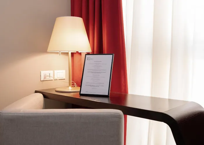 10 Keys Hotel Mediolan