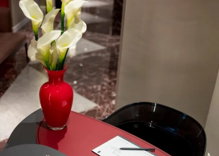 10 Keys Hotel Mediolan