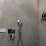 10 Keys Hotel 4*