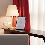 10 Keys Hotel